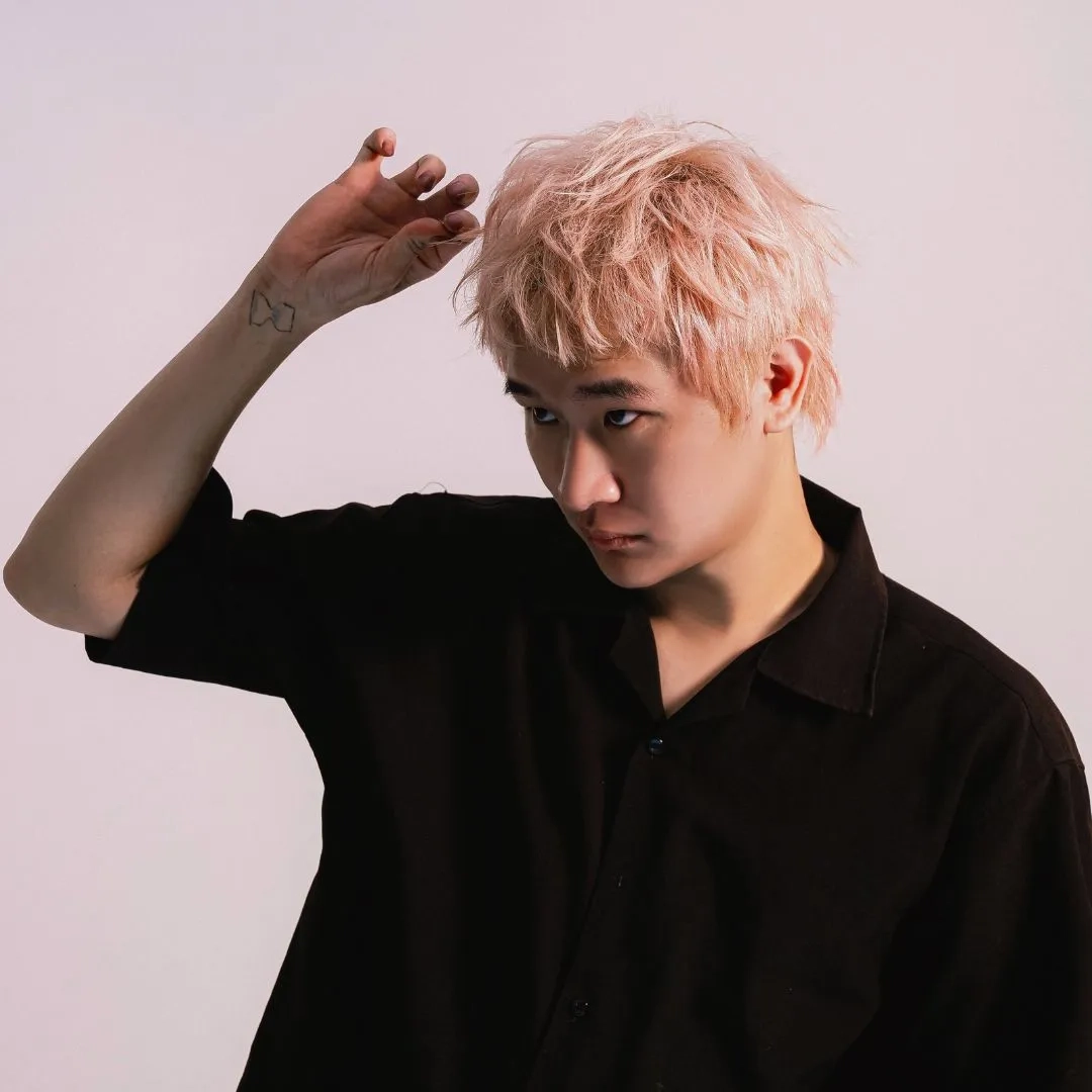 台中染髮漂髮染髮顏色耳圈染