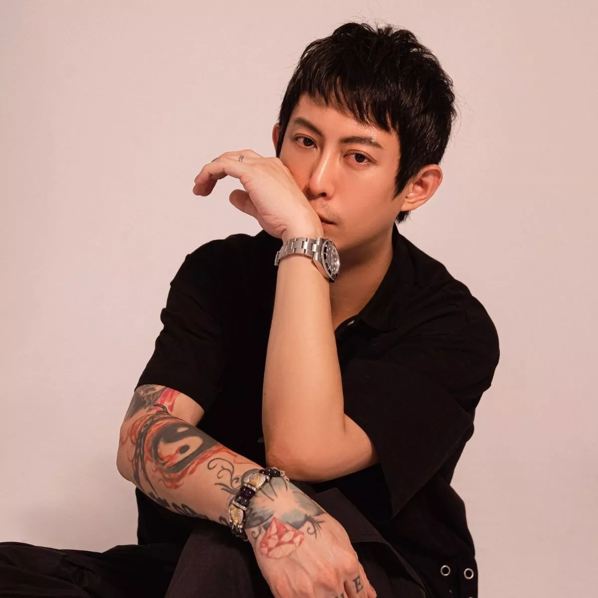 台中染髮台中漂髮台中燙髮手刷染