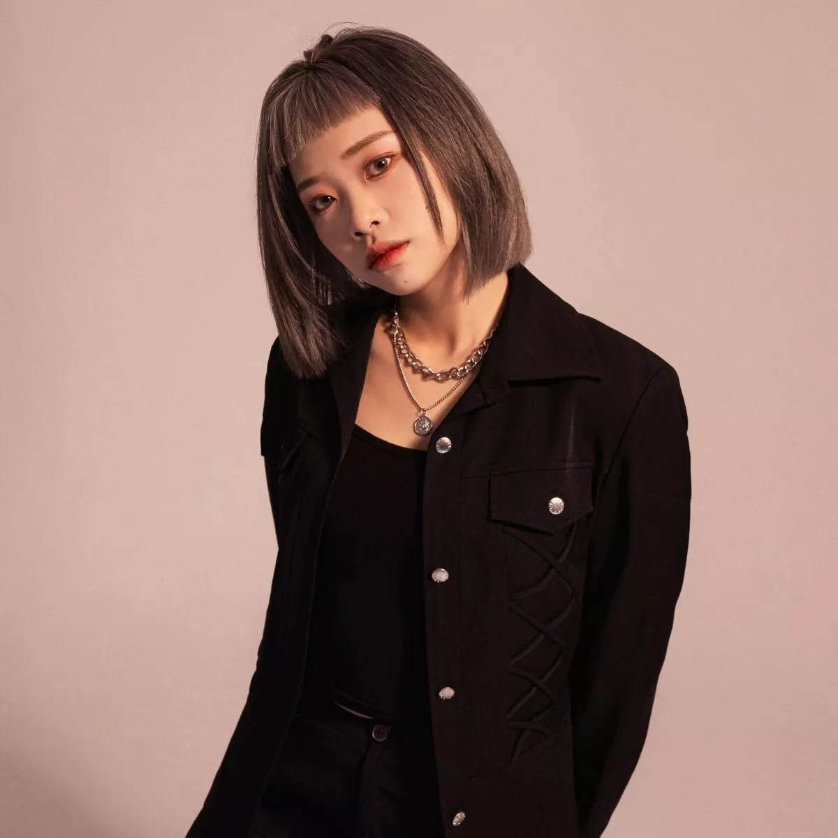 南屯髮廊卡通髮色漂髮染髮特殊色